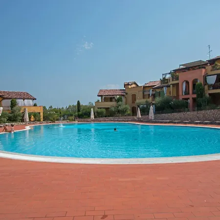 Apartment Borgo Del Torchio By Wonderful Italy Manerba del Garda