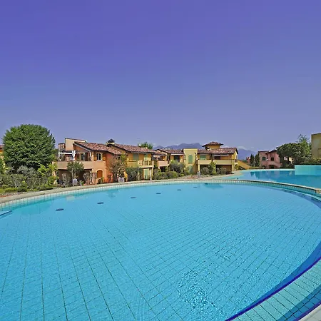 Apartment Borgo Del Torchio By Wonderful Italy Manerba del Garda